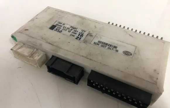 BMW 5 E39 Comfort/convenience module 61358381492 8381492