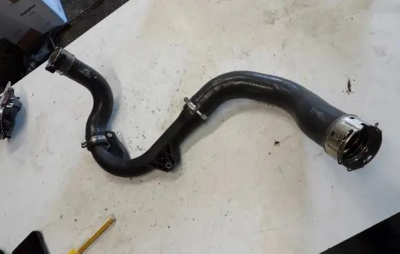 Renault Clio V Intercooler hose/pipe 144600444R