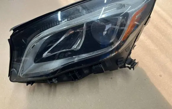 Mercedes-Benz GLA W156 Headlight/headlamp A1569067300 ZGS0005 LE15E6360
