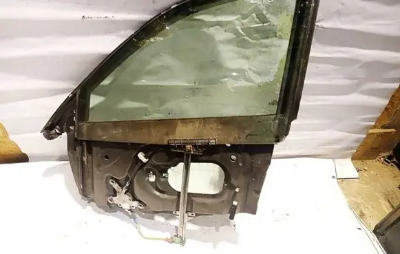 Sliding door window regulator with motor