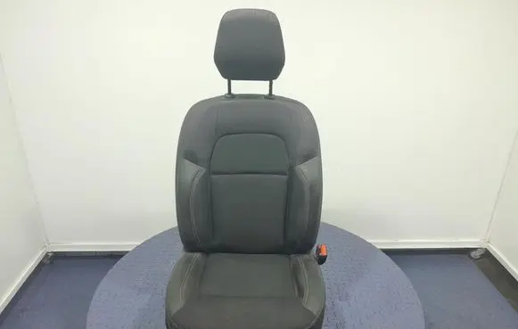 Chevrolet Express Front passenger seat 