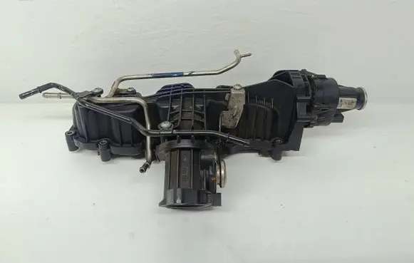 Volkswagen Golf VI Intake manifold 03L129711