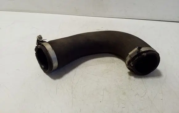 Intercooler hose/pipe
