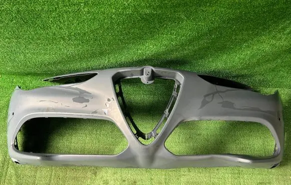 Alfa Romeo Stelvio Front bumper