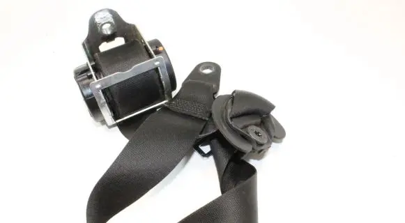 Mini Cooper Countryman R60 Front seatbelt 617059700B 9802196