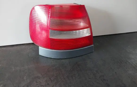 Audi A4 S4 B5 8D Rear/tail lights 8D0945095G