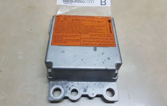 Nissan X-Trail T30 Airbag control unit/module 98820JD000