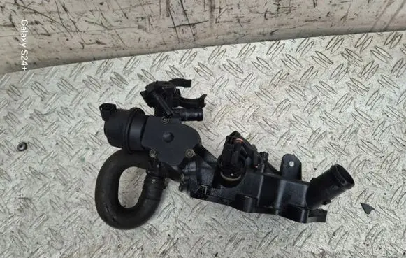 Nissan Qashqai Thermostat housing 110601013R 71654301001