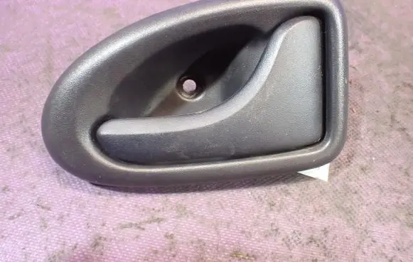 Renault Megane I Front door interior handle 7700830079