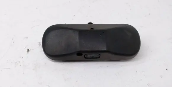 Volkswagen PASSAT B6 Windshield washer spray nozzle 5M0955986C