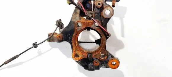 Mazda CX-30 Front wheel hub 