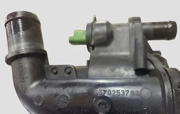 Volvo V40 Thermostat/thermostat housing 9670253780