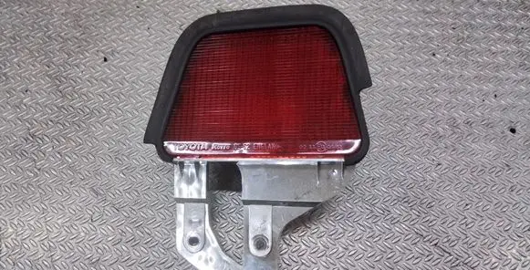 Toyota Avensis T250 Third/center stoplight