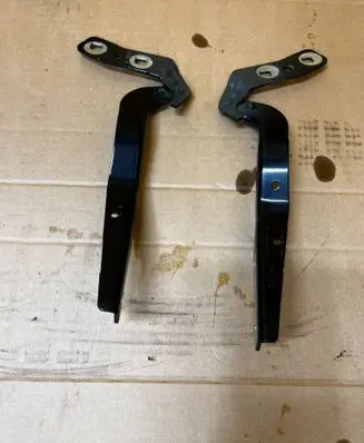 Ford Escape IV Engine bonnet/hood hinges LJ6B-S16800-AB LJ6BS16800AB LJ6B-S16801-AB