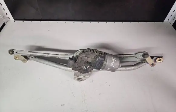 Volkswagen PASSAT B5.5 Wiper motor 3B2955119A 0390241516 058020405