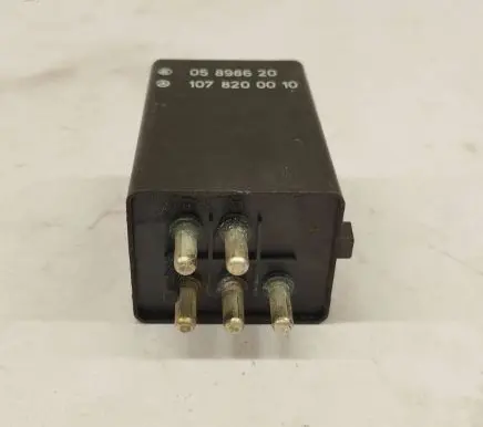 Mercedes-Benz W123 Other relay 1078200010