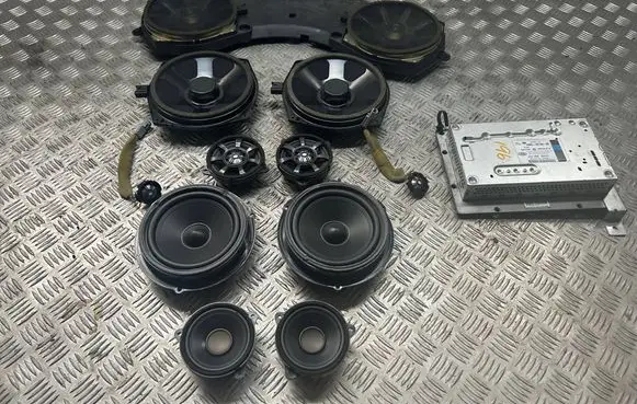 Jaguar XJ X351 Audio system kit EW9319C164AB