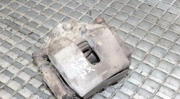 Mercedes-Benz C W204 Front brake caliper