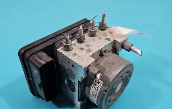Dacia Dokker ABS Pump 476600078R-BD IMPRK1488330