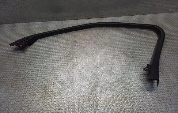 Lexus UX Other front door trim element 6766376020