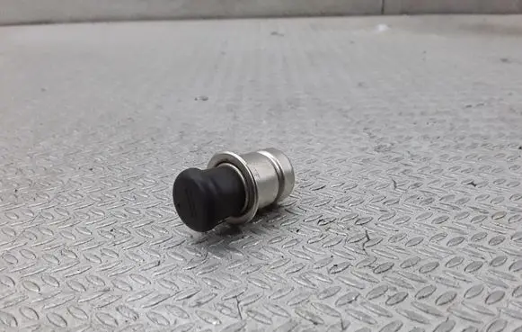 Mitsubishi Lancer Cigarette lighter 