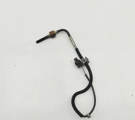 Mercedes-Benz C W205 Exhaust gas temperature sensor A0009056804