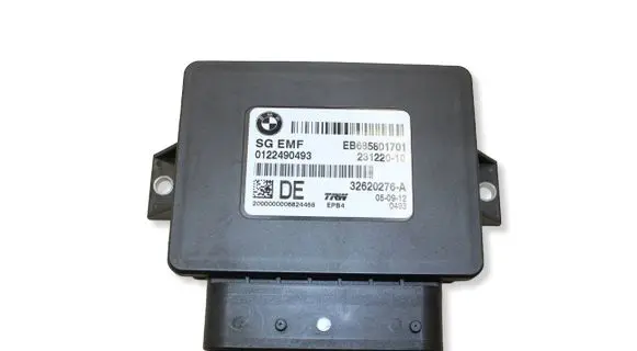 BMW 5 F10 F11 Hand brake control module 6858017 23122010 0122490493