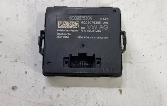 Volkswagen Golf VII Gateway control module 5Q0907530K A2C53419191