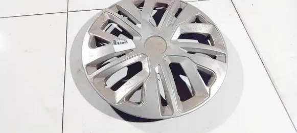 Citroen C5 R16 wheel hub/cap/trim 
