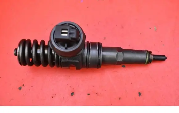 Fuel injector