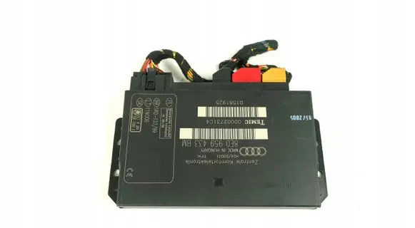 Audi A4 S4 B7 8E 8H Comfort/convenience module 8E0959433BM