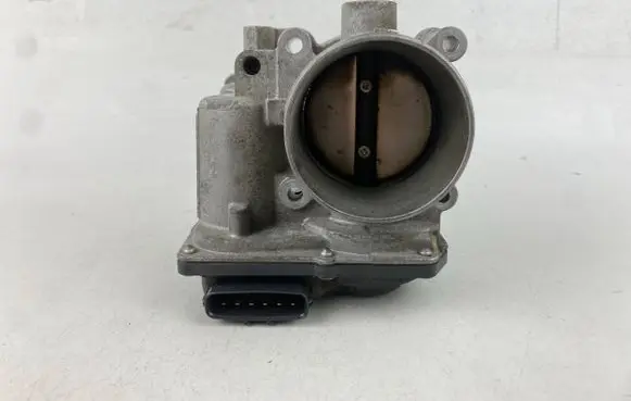 Subaru Outback Throttle valve 16112AA350