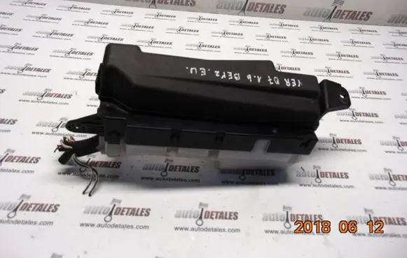 Toyota Corolla Verso E121 Fuse box set