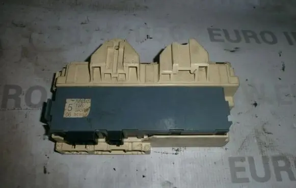 Mazda MX-6 Comfort/convenience module ga5rd3c03