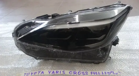 Toyota Yaris Cross Headlight/headlamp 0D312