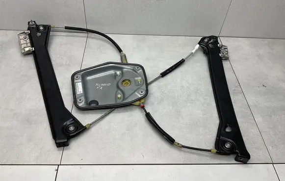 Volkswagen Scirocco Front door electric window regulator 1K8837401AC