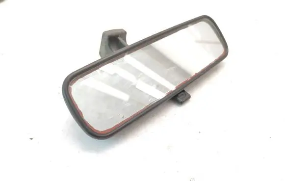 Rear view mirror (interior)