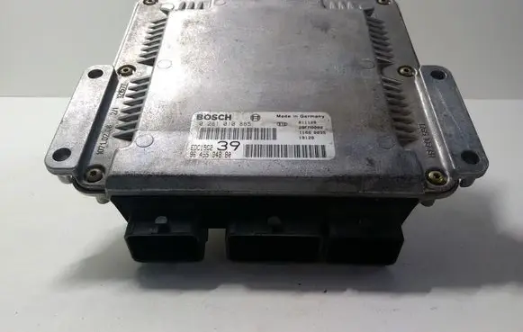Citroen C5 Engine control unit/module 0281010885 9645534880