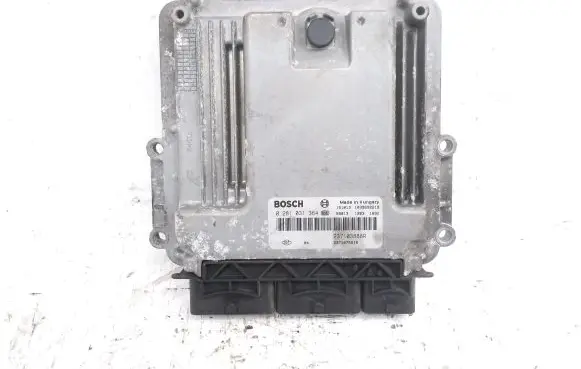 Renault Trafic III (X82) Engine control unit/module 237103888R 237107551R 0281031364