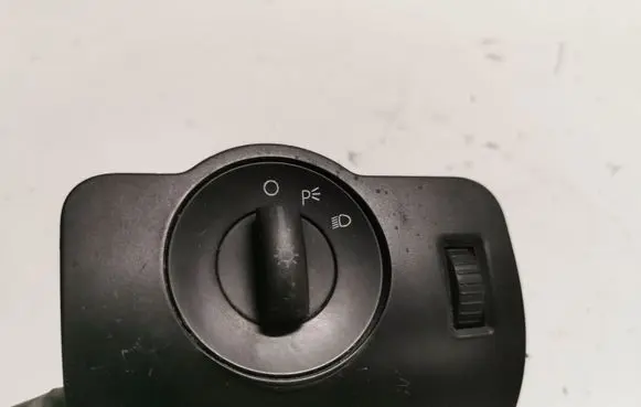 Ford Mustang V Light switch AR3313D168A AR3313D168AC