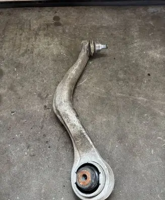 Alfa Romeo Stelvio Front control arm K206406