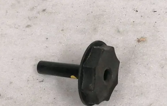 Audi A4 S4 B9 Spare wheel bolt SW9863695A
