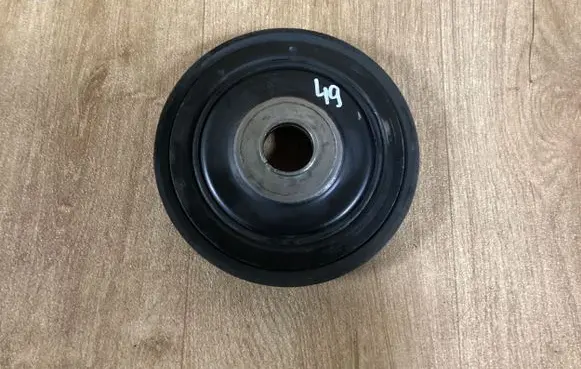Ford Focus Crankshaft pulley E103112B