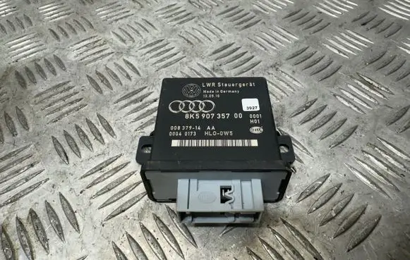Audi A5 8T 8F Light module LCM 8K590735700