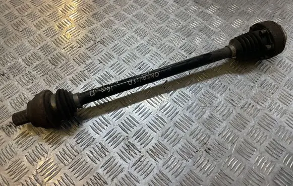 Rear driveshaft