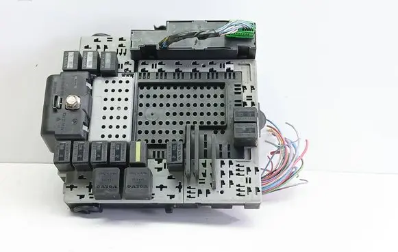 Volvo V70 Fuse box set 9162316