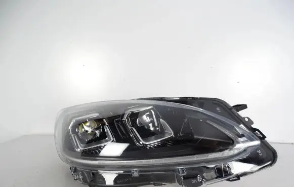 Ford Kuga III Headlight/headlamp