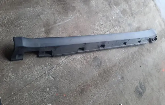 Mercedes-Benz GL X164 Sill