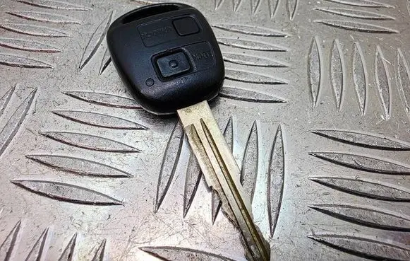 Toyota MR2 (W30) III Ignition key/card B01SA
