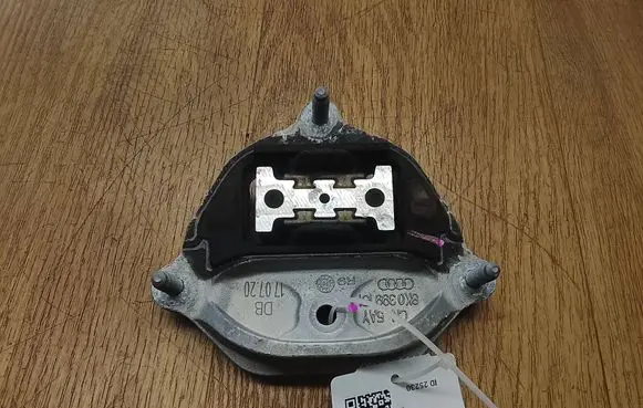 Porsche Macan (95B) Gearbox mount 8K0399151